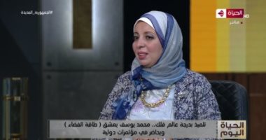 والدة الطفل العبقرى: ظهر اهتمامه بعلوم الفضاء والرياضيات فى سن الثالثة