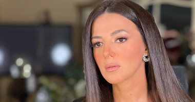دنيا سمير غانم بعد تكريم والديها بمهرجان المسرح:أشعر إنى مدعومة من كل الناس