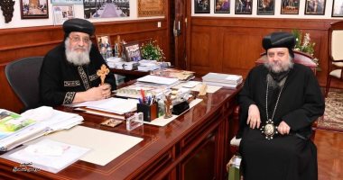 البابا تواضروس الثانى يستقبل مجموعة من الأساقفة بالمقر الباباوى