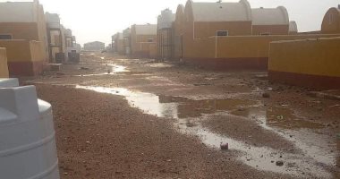 هطول أمطار خفيفة ومتفرقة بحلايب وانتشار السحب المنخفضة بالشلاتين