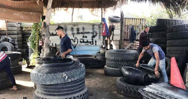 "ميت الحارون" إمبراطورية تدوير الكاوتش.. قرية كاملة تعمل فى إعادة تصنيع الإطارات التالفة
