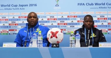 موسيماني لقائد صن داونز بعد رحيله عن الفريق: من الشرف العمل معك