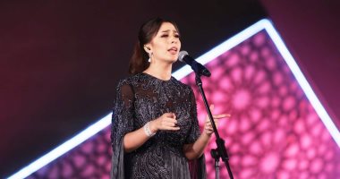 جنات تبدأ حفل مهرجان الموسيقى بأغنية "يا مسا الجمال" ووفاء عامر  أبرز الحضور..صور