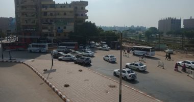 المحافظات تستعد لموجة طقس غير مستقرة وأمطار غزيرة.. الأرصاد: بعض المحافظات تأثرت.. قنا: الاستعداد مبكرا ولن نعطل الدراسة.. البحر الأحمر: إصدار تعليمات مشددة فى سبع مدن بتمركزات مخصصة لذلك
