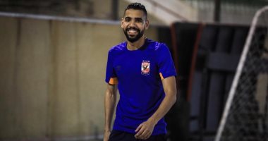 مؤمن زكريا يتجه إلى الإمارات لمؤازرة الأهلى فى مونديال الأندية