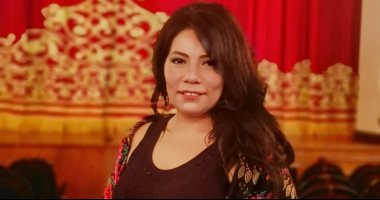 إيمان السيد والدة كريم عفيفى فى فيلم "المحكمة"