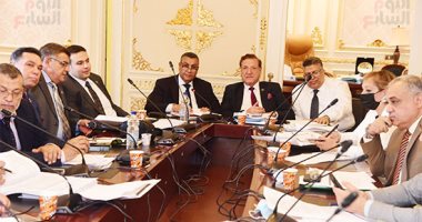 لجنة الخطة بالنواب تناقش الحساب الختامي لموازنة 2020/202..وتبدى ملاحظات وتطلب الرد 