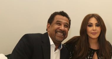 ضحك وهزار.. إليسا والشاب خالد يخطفان الأنظار بفيديو من كواليس حفلتهما الأخيرة 