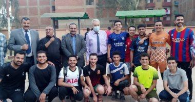 تكريم طلاب المدن الجامعية الفائزين فى اللقاء الرياضى بجامعة بنها