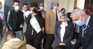 رئيس مدينة أشمون بالمنوفية يتفقد قافلة متكاملة لحياة كريمة بمحلة سبك