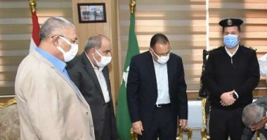 محافظ الشرقية يعتمد المخطط المروري الجديد لمنطقة القومية ويتابع مشروعات الزقازيق