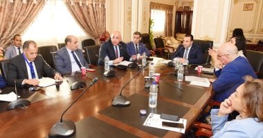 تدريب 200 ألف شاب.. تعرف على تفاصيل استراتيجية الاتصالات لبناء الإنسان  