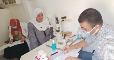 صحة الإسماعيلية تجرى الكشف على 940 مواطنًا بالمجان في قافلة بالسويدات.. صور