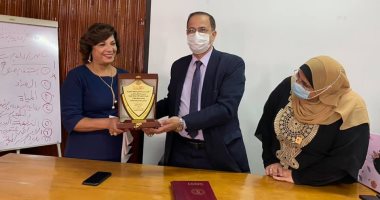 "صحة القليوبية" تناقش الاستعدادات الخاصة بحملة التطعيم ضد شلل الأطفال
