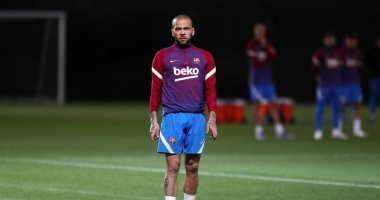 داني ألفيس يتدرب لأول مرة مع برشلونة.. صور