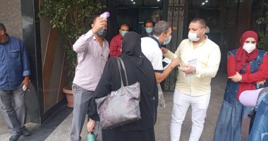 البيئة تطبق قرار منع العاملين غير الملقحين من دخول الوزارة