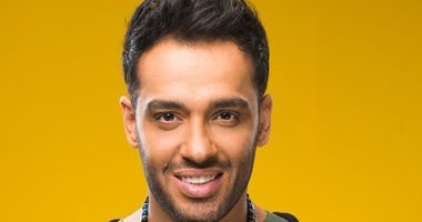 رامى جمال يحضر لـ 4 أغنيات رومانسية ويعلق: "اللى جاى كله حب فى حب"