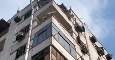 انهيار بلكونة شقة فى عقار بشارع الأهرام بالجيزة وإصابة 3 أشخاص.. صور