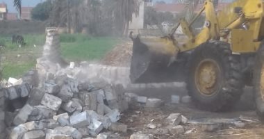 إزالة 400 تعدٍ على أراضى الدولة فى بنى سويف ضمن الموجة الــ18