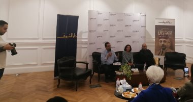 محمود عبد الشكور:  كتاب سامية محرز عن جدها بعث جديد لإبراهيم ناجى
