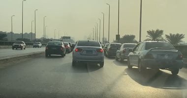 كثافات مرورية بسبب حادثى تصادم أعلى دائرى المريوطية