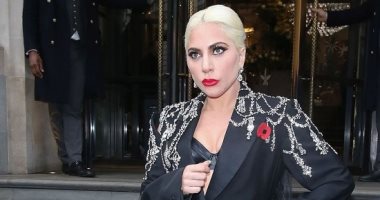 ليدى جاجا تحيى حفل جوائز MTV 2025
