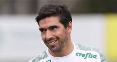 مدرب بالميراس البرازيلى يقترب من تدريب نادى النصر السعودى