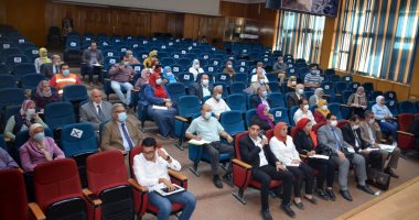 حياة كريمة .. محافظ القليوبية يوجه بسرعة انجاز الأعمال بالمشروعات للانتهاء قريبا