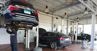 مصانع السيارات تفتح الاعتمادات المستندية اللازمة لاستيراد مكونات الإنتاج