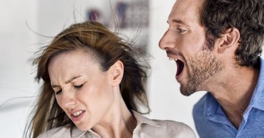 مراحل العلاقة العاطفية النرجسية أولها اهتمام وآخرها قلة قيمة.. خدى بالك