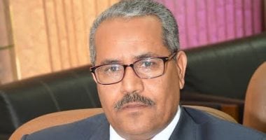 رئيس جامعة أسيوط يكلف عبد الحميد أبوسحلى عميدا لكلية العلوم