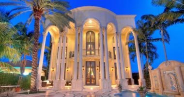 أجمل قصور العالم.. قصر فيرساتشى فى أمريكا قبلة المشاهير بعد تحويله لفندق