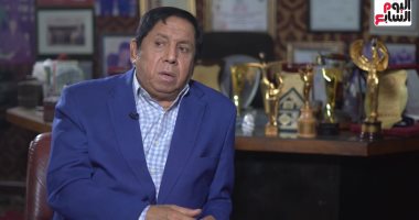 محمد عشوب يكشف أسباب طلاق أحمد زكى وهالة فؤاد.. فيديو
