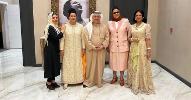 وفاء عماد تجسد شخصية أم كلثوم في بداية حياتها بمسرحية "رحلة الست" بموسم الرياض