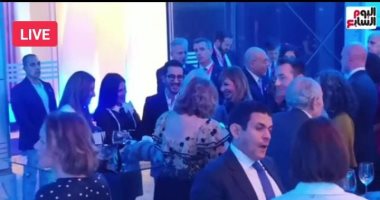 رئيس الوزراء وفنانون وإعلاميون فى حفل للأمير تشارلز بمنطقة الأهرامات.."فيديو"