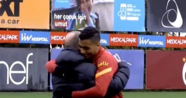 فاتح تريم يكشف مستقبل مصطفى محمد النهائى مع جالاتا سراى