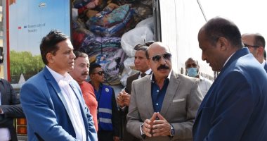 محافظ أسوان يشكل لجنة للإشراف على جهود إعمار المنازل المتضررة من السيول