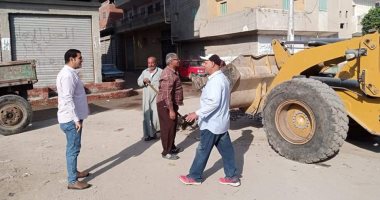 محافظات مصر جاهزة للطقس السيئ.. إنشاء بحيرات وأحواض تهدئة لدعم مخر سيل سنور ببنى سويف بـ286 مليون جنيه.. مراجعة شبكات صرف الأمطار وصلاحية السيارات والمعدات بالمنيا.. وإعلان الطوارئ بالإسماعيلية ومطروح.. صور