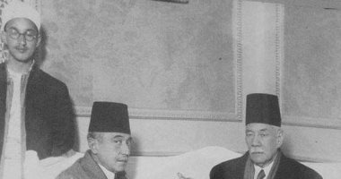 قصة الراجل الثالث فى صورة تجمع سعد زغلول وأمير الشعراء أحمد شوقي 