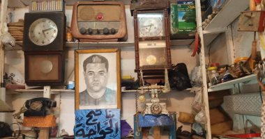 دكان الزمن الجميل.. عم شعبان حول محله ببنى سويف لمنجم كنوز وأنتيكات.. ألبوم صور