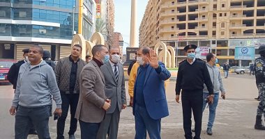 محافظ كفر الشيخ يتفقد أحياء وشوارع العاصمة لمتابعة أعمال رفع مياه الأمطار.. صور