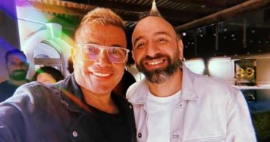 عمرو دياب وروبى وويجز يحتفلون بعيد ميلاد المخرج عمرو سلامة.. صور