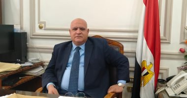 عميد تجارة القاهرة: ضبط 4 حالات غش فى امتحانات الميد تيرم وتصحيح الإجابات أولا بأول