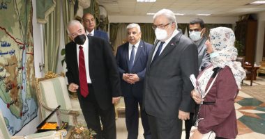 سفير الدومينيكان يلتقى محافظ جنوب سيناء لبحث التعاون المشترك.. صور