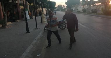 رئيس مدينة الأقصر يتابع خطط رفع كفاءة طريق كورنيش النيل والميادين الكبرى.. صور