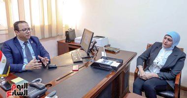 الدكتور جميل حلمى مساعد وزيرة التخطيط لـ«اليوم السابع»:تمويل«حياة كريمة»وطنى 100% واختيار قرى المرحلة الثانية قريبا..المرأة المستفيد الرئيسى والأكبر..20% نصيب المشروعات الخضراء..ومشروعات الطرق والكبارى ستزيد15%