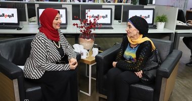 الفنانة الكبيرة رجاء حسين تواصل كشف أسرار رحلة الكفاح والصبر مع تليفزيون اليوم السابع 2-2.. ابنى الشهيد قال لى "هموت قريب" واستشهد اليوم التالى وبعد وفاته طلبت من زوجى الزواج بأخرى..وأحببت ضرتى وأولادها"فيديو"
