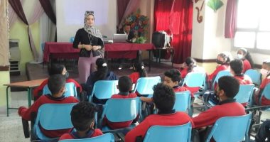 "الأمن القومى المصرى".. ندوة لجامعة القناة لطلاب مدرسة السلام بالإسماعيلية