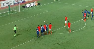 رامى صبرى يهدر ركلة جزاء على طريقة "بانينكا" أمام سيراميكا