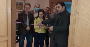 افتتاح معرض كاريكاتير "نجوم وكواكب" للفنانة ريتا كيفوركيان بمركز طلعت حرب.. صور